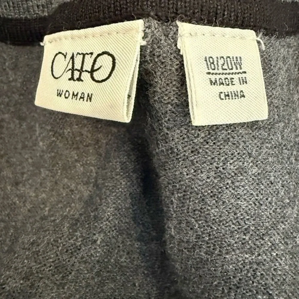 Cato Woman Gray Black Trim Pleated Peplum Open Front Cardigan Sweater 18/20W‎